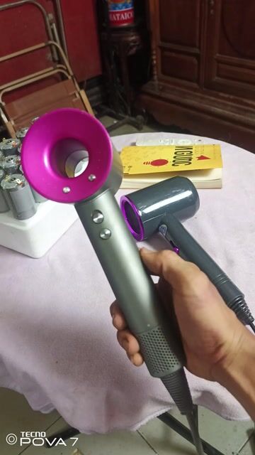 Máy sấy tóc Dyson Xám. Mua bán Nội thất, đồ gia dụng khác tại Quận Đống Đa Hà Nội được đăng bởi Long hình 1