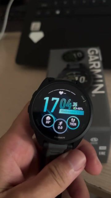 Garmin forerunner 165