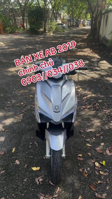BÁN XE AB 2019 xe zin chính chủ bs 64. Mua bán Xe máy tại Thành phố Thủ Đức Tp Hồ Chí Minh được đăng bởi XE MÁY ANH hình 1