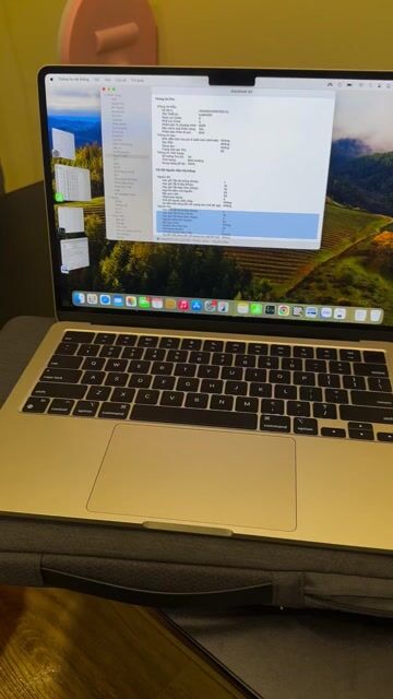 Apple MacBook Air M2 16GB/256GB. Mua bán Laptop tại Huyện Vĩnh Cửu Đồng Nai được đăng bởi Vân Anh hình 1