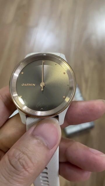 Garmin Vivomove Trend Trắng. Mua bán Thiết bị đeo thông minh tại Quận Hoàng Mai Hà Nội được đăng bởi Nguyễn Thanh Thùy hình 1