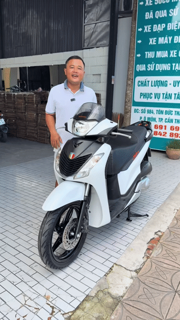 Honda SH 150 2010 Trắng Việt Kiều Ý. Mua bán Xe máy tại Quận Ô Môn Cần Thơ được đăng bởi Trần Tùng hình 1