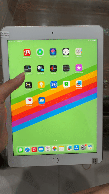 Apple iPad Gen 6 32GB 4G Trắng ( Hoả tốc HN ). Mua bán Máy tính bảng tại Quận Hai Bà Trưng Hà Nội được đăng bởi Gia Đồng hình 1