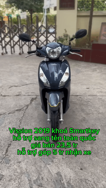 Vision Smartkey 2019 máy zin sơn zin. màu sơn đẹp. Mua bán Xe máy tại Quận Cầu Giấy Hà Nội được đăng bởi Xe Máy Đoàn Văn Cam Kết Đúng Ảnh Đúng Biển Đúng Giá Trị hình 1