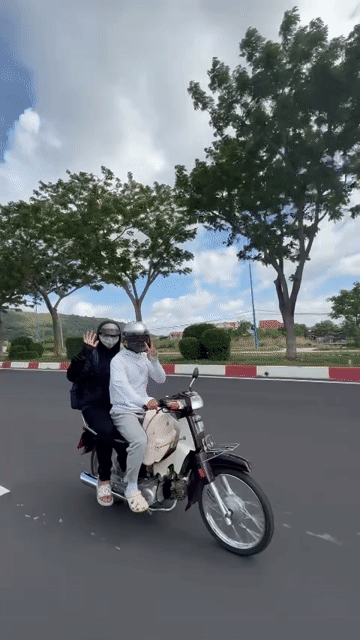Honda Dream II Trắng Căm ART VD. Mua bán Xe máy tại Quận 5 Tp Hồ Chí Minh được đăng bởi Minh Chi hình 1