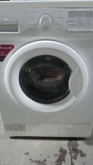 Máy giặt LG 7kg cửa ngang Giặt nước nóng. Mua bán Máy giặt tại Quận Tân Phú Tp Hồ Chí Minh được đăng bởi Điện Tử Quách Điêu hình 1