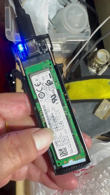 Ổ cứng SSD Samsung PM981a 2TB. Mua bán Linh kiện (RAM, Card...) tại Quận Hoàng Mai Hà Nội được đăng bởi Phan xuân Hồng hình 1