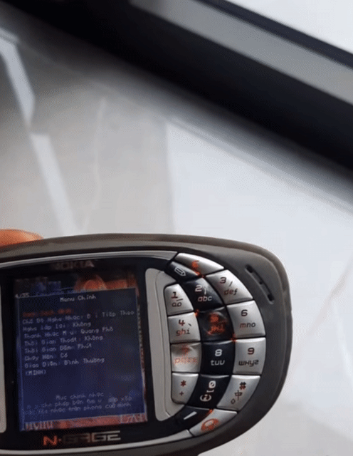 Nokia N-Gage Xám. Mua bán Điện thoại tại Quận Tây Hồ Hà Nội được đăng bởi Hồng Ánh Nguyễn hình 1