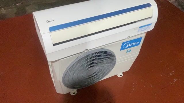 Điều hòa Midea 12000 BTU. Mua bán Máy lạnh, điều hoà tại Quận Bắc Từ Liêm Hà Nội được đăng bởi Võ Anh Tuấn hình 1