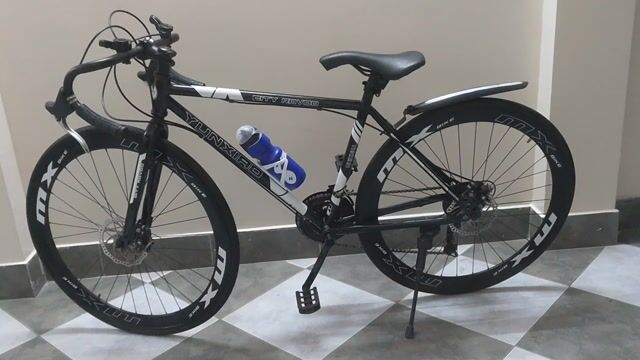 Xe đạp Yunxiao Đen trắng. Mua bán Xe đạp tại Quận Cầu Giấy Hà Nội được đăng bởi Thuc hình 1