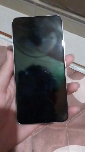 Samsung S22 Tím Đã sử dụng. Mua bán Điện thoại tại Huyện Hướng Hóa Quảng Trị được đăng bởi Minh Tuan hình 1