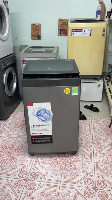 Thanh lý máy giặt Toshiba 7kg zin đẹp bao ship. Mua bán Máy giặt tại Quận 7 Tp Hồ Chí Minh được đăng bởi Quí Vũ Official hình 1