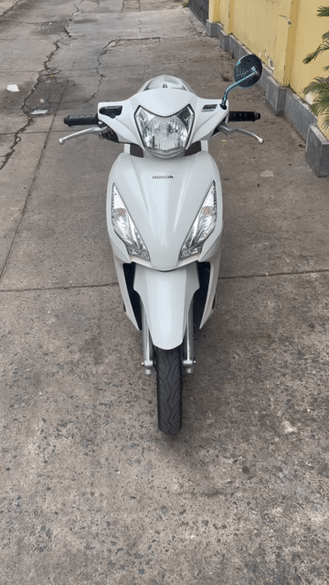 Honda Vision 2017 đẹp, máy êm biển Tây Ninh. Mua bán Xe máy tại Quận 8 Tp Hồ Chí Minh được đăng bởi Quân  hình 1