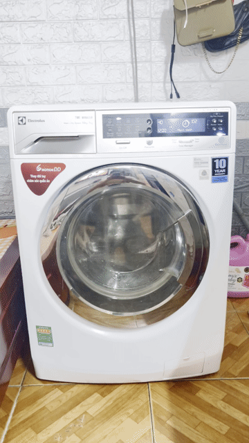 Máy giặt sấy Electrolux Inverter 10kg Trắng. Mua bán Máy giặt tại Quận Thanh Xuân Hà Nội được đăng bởi Tên chưa cung cấp hình 1