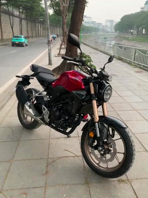 HONDA CB300R motor pkl xe lướt đẹp mới tinh bs 29. Mua bán Xe máy tại Quận Cầu Giấy Hà Nội được đăng bởi Tong motor xe may hình 1