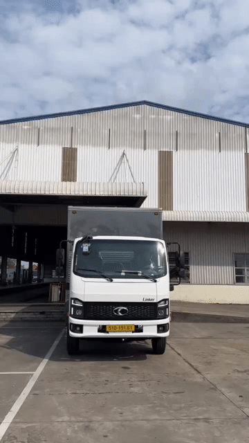 XE TẢI THACO LINKER  ĐA DẠNG TẢI TRỌNG TỪ 1,7 - 8T. Mua bán Xe tải, xe ben tại Huyện Bình Chánh Tp Hồ Chí Minh được đăng bởi Hoàng Nguyên Thaco  hình 1