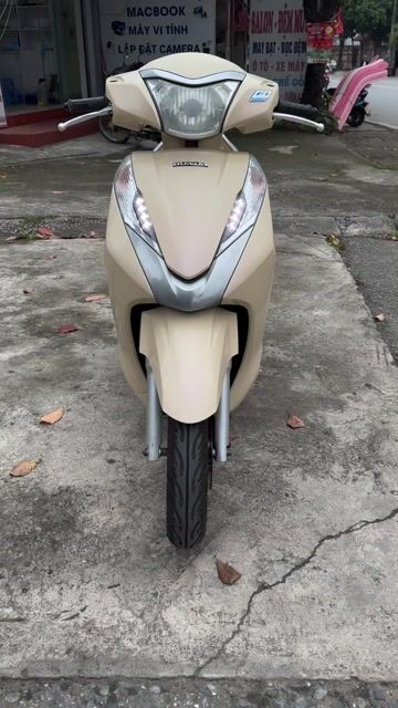 Honda Lead 2016 Vàng cát. Mua bán Xe máy tại Thành phố Nam Định Nam Định được đăng bởi Bảo Nhi Trần hình 1