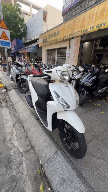 Honda Vision 2016 màu Trắng. Mua bán Xe máy tại Quận Tân Phú Tp Hồ Chí Minh được đăng bởi Tuanduy hình 1