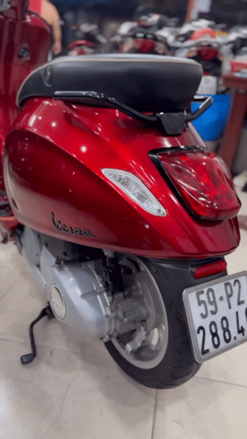 Piaggio Vespa Sprint 2016 Đỏ Sport.BSTP.Giá tốt. Mua bán Xe máy tại Quận 6 Tp Hồ Chí Minh được đăng bởi Cửa Hàng Xe Máy Hoà Bùi hình 1