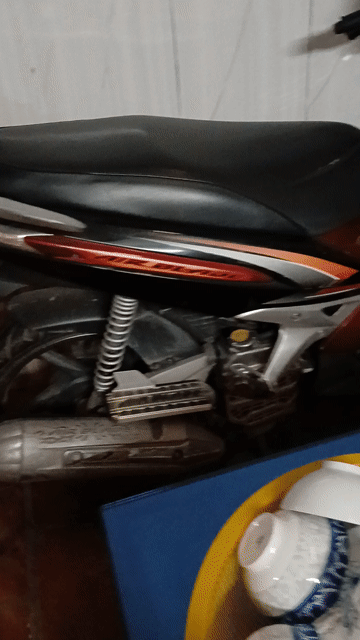 Honda Air Blade 2011 Đỏ. Mua bán Xe máy tại Huyện Hóc Môn Tp Hồ Chí Minh được đăng bởi Đào văn Mãi  hình 1