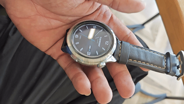 Xiaomi Watch S4 Bạc Đã sử dụng. Mua bán Thiết bị đeo thông minh tại Thành phố Thủ Dầu Một Bình Dương được đăng bởi Tien Dat Nguyen hình 1
