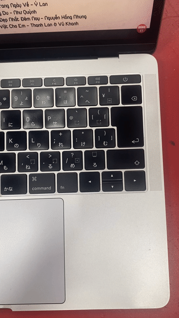 Apple Macbook Pro 2017 8GB/256GB. Mua bán Laptop tại Quận Tân Phú Tp Hồ Chí Minh được đăng bởi Phan Ngọc Tuấn hình 1