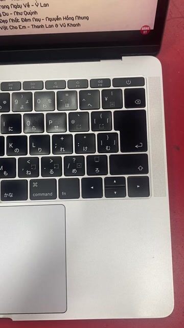 Apple Macbook Pro 2017 8GB/256GB. Mua bán Laptop tại Quận Tân Phú Tp Hồ Chí Minh được đăng bởi Phan Ngọc Tuấn hình 1