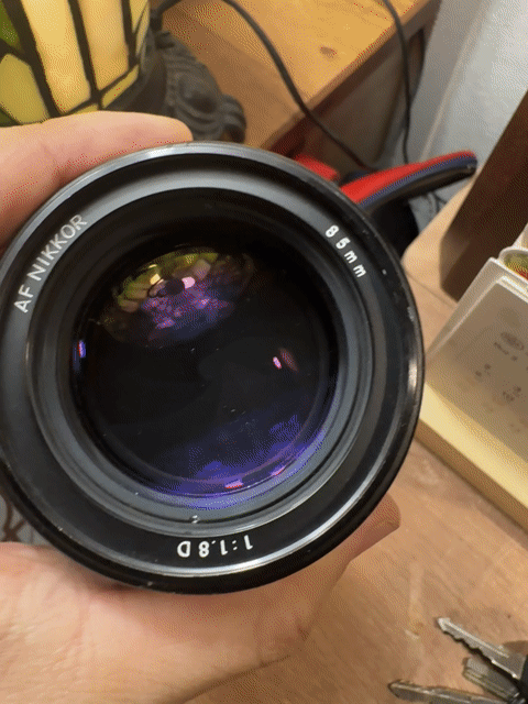 Ống kính Nikon 85 1.8D Đen Đã sử dụng. Mua bán Máy ảnh, Máy quay tại Quận Thanh Khê Đà Nẵng được đăng bởi Tuan Bui Duc hình 1