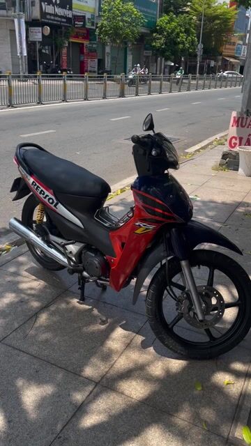 Honda RS100 Bánh mâm Đỏ, Xanh, Đen. Mua bán Xe máy tại Quận Tân Phú Tp Hồ Chí Minh được đăng bởi Xe Máy Lâm 290 hình 1
