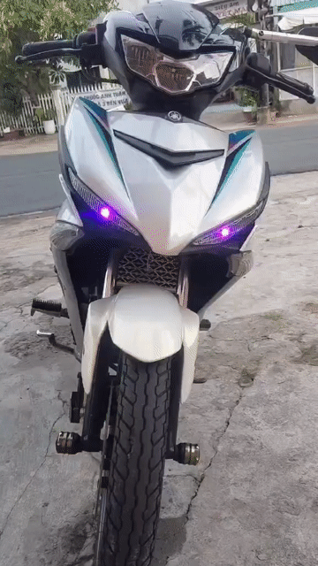 Yamaha Exciter 150 2019 Bạc. Mua bán Xe máy tại Thành phố Châu Đốc An Giang được đăng bởi ngoc huong hình 1