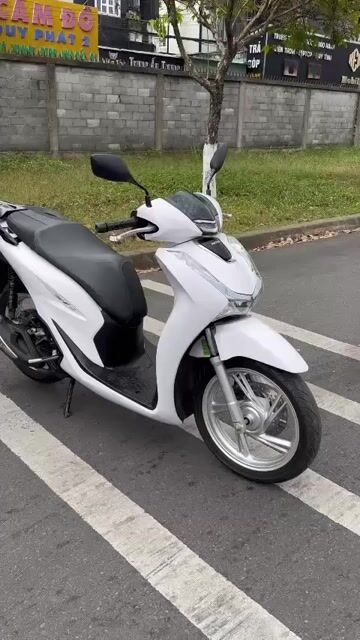 Honda SH 125cc ABS 2020 Trắng. Mua bán Xe máy tại Huyện Trảng Bom Đồng Nai được đăng bởi Của Hàng Xe Máy U Phong hình 1