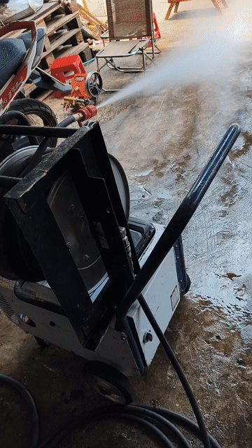Máy rửa xe Gomer LLD-2K 2500. Mua bán Đồ chuyên dụng, Giống nuôi trồng tại Thị xã Bình Long Bình Phước được đăng bởi Trần ly thanh dai nam hình 1