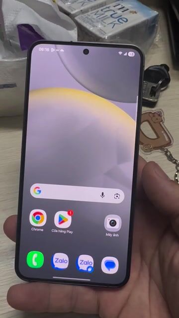 Samsung Galaxy S24  như mới zin ,. Mua bán Điện thoại tại Huyện Hoài Đức Hà Nội được đăng bởi lê sơn hình 1
