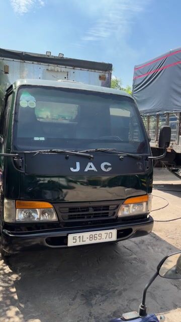 Xe tải JAC màu Xanh. Mua bán Xe tải, xe ben tại Thị xã Tân Uyên Bình Dương được đăng bởi đăng khoa hình 1