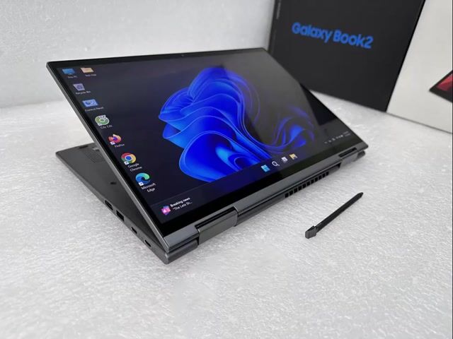 Lenovo Thinkpad X1 Yoga Gen 6 i7 32G 512G gập x360. Mua bán Laptop tại Quận 12 Tp Hồ Chí Minh được đăng bởi LaptopNSC hình 1