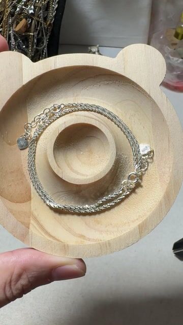 Lắc tay Bạc Nữ 16cm. Mua bán Phụ kiện thời trang khác tại Quận 12 Tp Hồ Chí Minh được đăng bởi Vintage Si Nhật 2hand hình 1