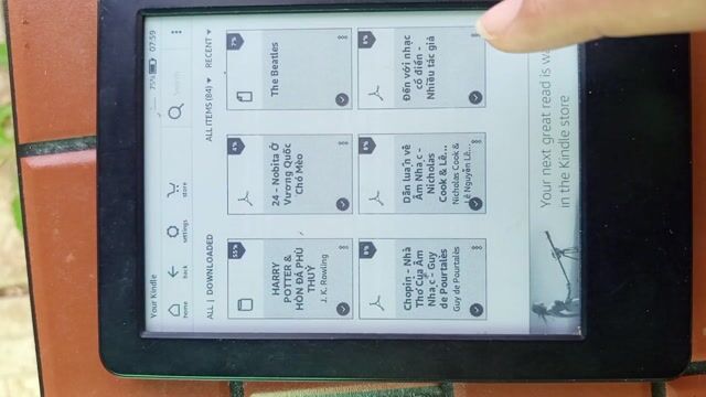 Máy đọc sách Amazon Kindle Đen. Mua bán Máy tính bảng tại Huyện Đạ Tẻh Lâm Đồng được đăng bởi Shop Guitar Sinh Viên hình 1