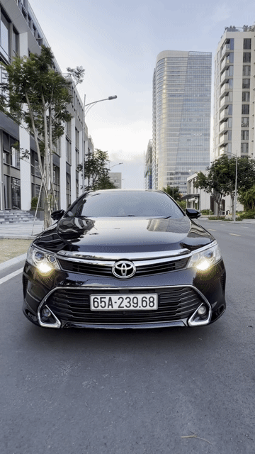 Toyota Camry 2.0E 2017 Xe Gia Đình Đẹp Như Mới. Mua bán Ô tô tại Quận 7 Tp Hồ Chí Minh được đăng bởi Nguyễn Hữu Cành  hình 1