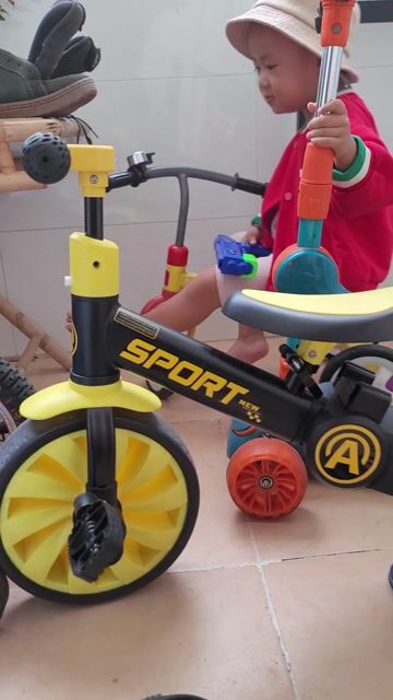 xe đạp xe chòi xe đẩy xe 3 bánh. Mua bán Mẹ và bé tại Quận 7 Tp Hồ Chí Minh được đăng bởi Trang Nguyễn hình 1