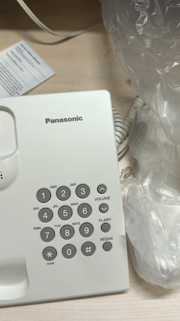 02 Điện thoại bàn Panasonic KX-TS500MX kem. Mua bán Điện thoại tại Quận 3 Tp Hồ Chí Minh được đăng bởi Nguyễn Thanh Triều hình 1