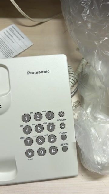 02 Điện thoại bàn Panasonic KX-TS500MX kem. Mua bán Điện thoại tại Quận 3 Tp Hồ Chí Minh được đăng bởi Nguyễn Thanh Triều hình 1