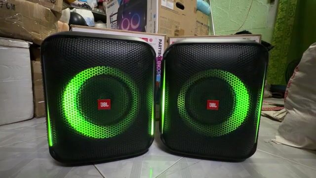 Cần bán JBL Partybox Encore (2mic) chưa active. Mua bán Tivi, Âm thanh tại Quận 8 Tp Hồ Chí Minh được đăng bởi Vựa Lướt hình 1