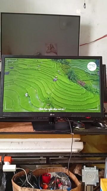 Màn hình LG 27EA33 27 inch. Mua bán Phụ kiện (Màn hình, Chuột...) tại Quận Bình Tân Tp Hồ Chí Minh được đăng bởi Hùng hình 1