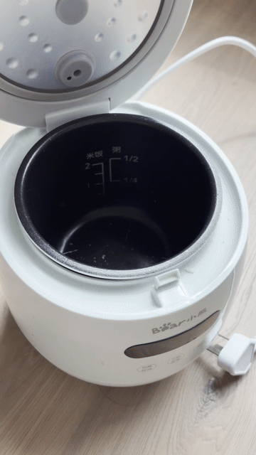 Nồi cơm điện Bear DFB-B12F1 1.2L Xanh bạc hà. Mua bán Bếp, lò, đồ điện nhà bếp tại Quận 7 Tp Hồ Chí Minh được đăng bởi Trịnh Chinh hình 1