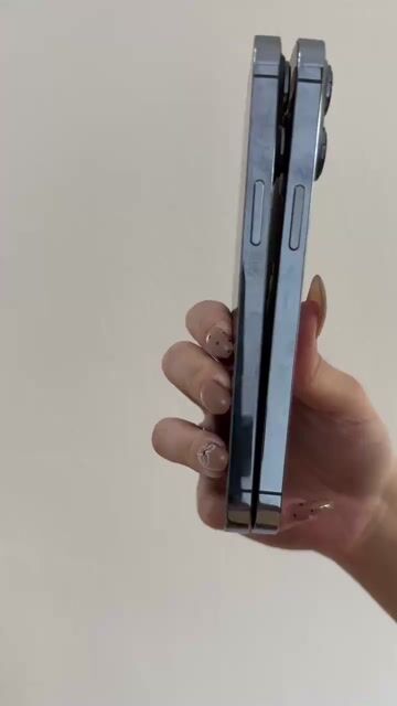 iPhone 13 Pro 256GB pin 9x% màu blue zin đẹp . Mua bán Điện thoại tại Quận Cầu Giấy Hà Nội được đăng bởi Henry Shop hình 1