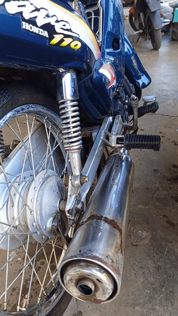 Honda Wave 110 Thái Đỏ đen. Mua bán Xe máy tại Huyện Buôn Đôn Đắk Lắk được đăng bởi Châu văn luận  hình 1
