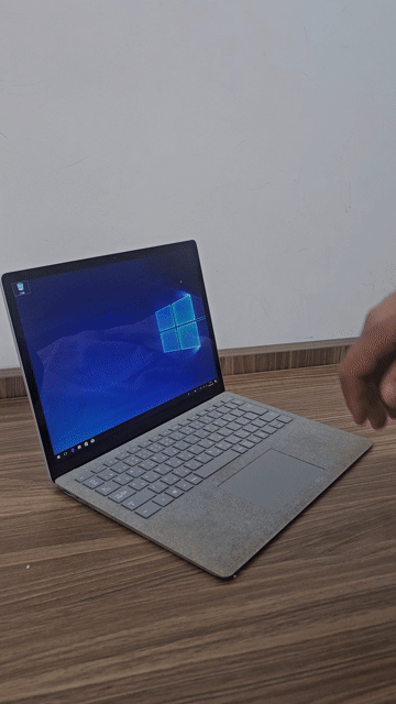 Microsoft Surface Màn 2K. Mua bán Laptop tại Quận Thanh Xuân Hà Nội được đăng bởi MÁY TÍNH LAPTOP NGOC SON COMPUTER hình 1