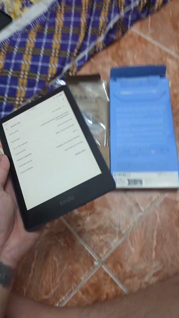 Kindle Paperwhite Signature Edition 11 32GB (Navy). Mua bán Máy tính bảng tại Quận Tân Phú Tp Hồ Chí Minh được đăng bởi Phu Nguyen hình 1