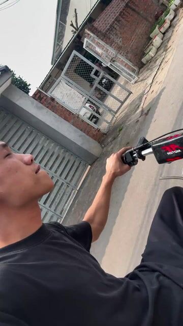 Xe mô tô cào cào 70cc Cam trắng. Mua bán Xe máy tại Thành phố Vĩnh Yên Vĩnh Phúc được đăng bởi nduyduy hình 1