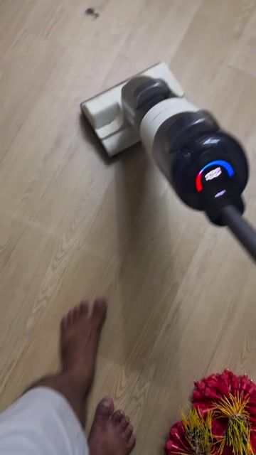 Máy lau nhà hút bụi Roborock. Mua bán Thiết bị vệ sinh, nhà tắm tại Quận 8 Tp Hồ Chí Minh được đăng bởi Tuấn hình 1
